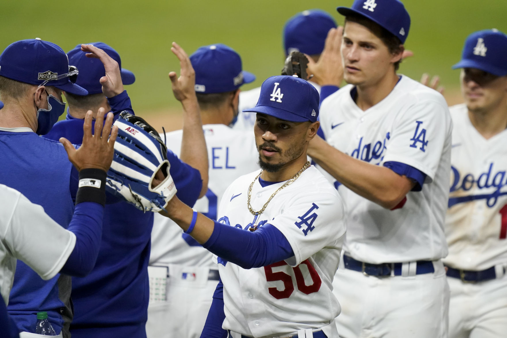 NLCS Braves Dodgers Baseball